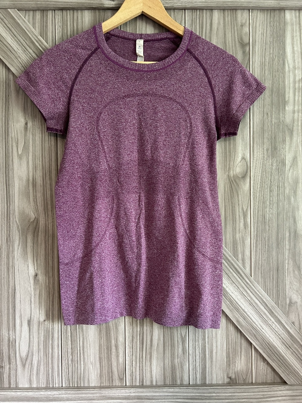 💜 Lululemon Swiftly Tech Short Sleeve – Heathered Purple